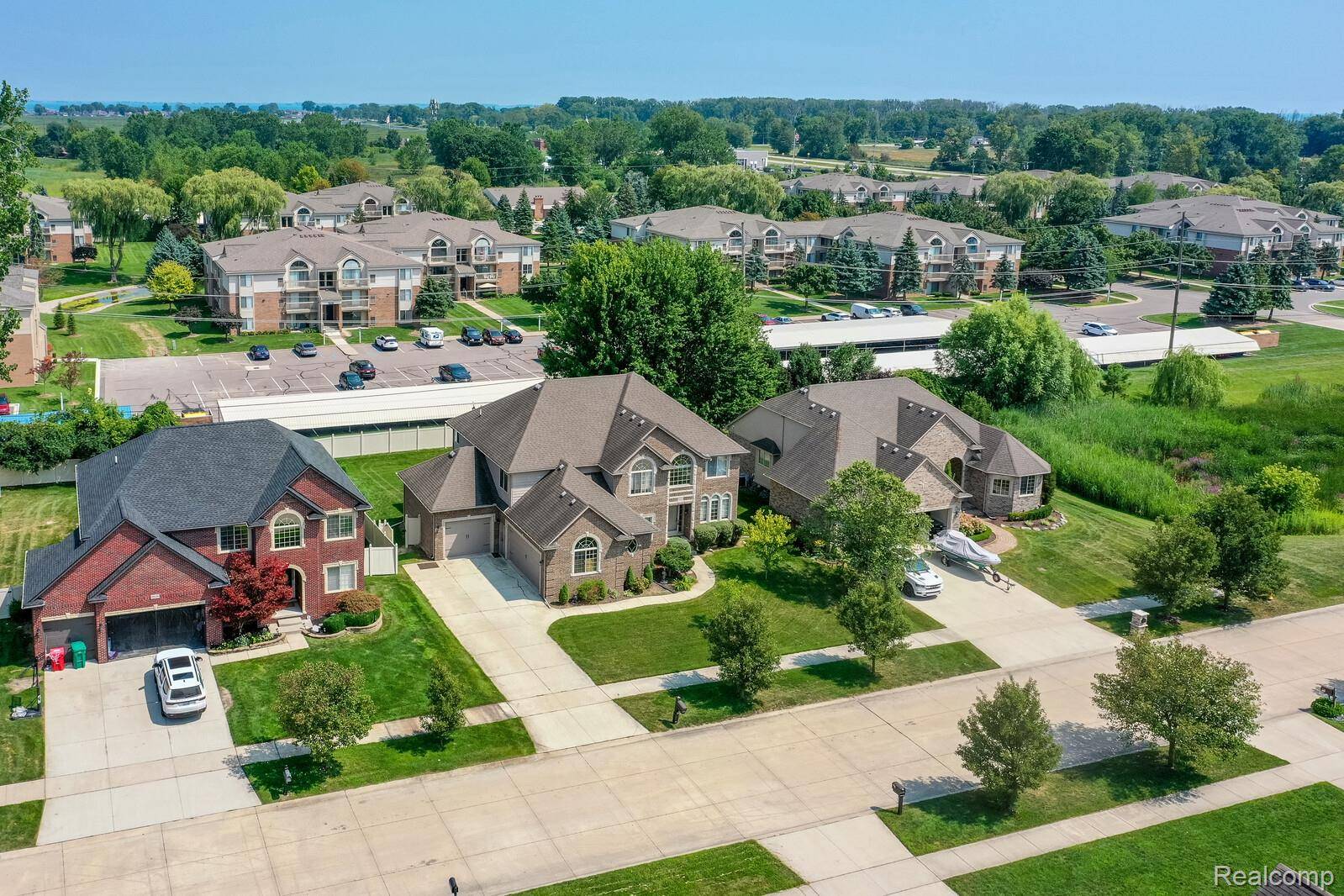 Harrison Township, MI 48045,39122 Nautical LN