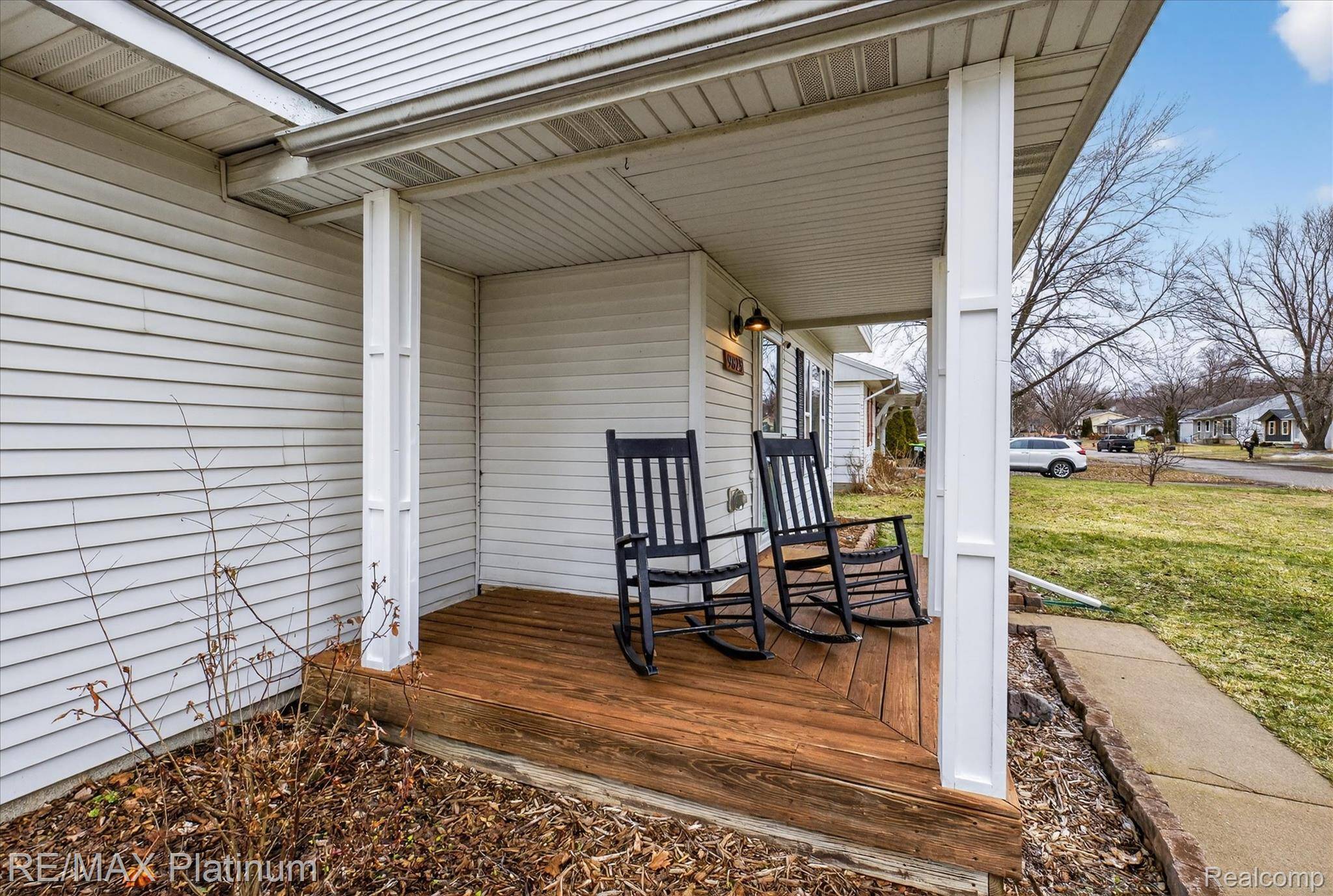 Brighton, MI 48116,9825 Burson DR