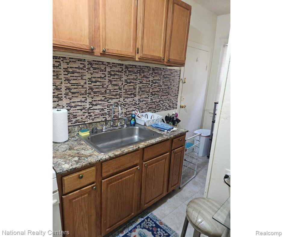 Detroit, MI 48206,1364 Seward ST