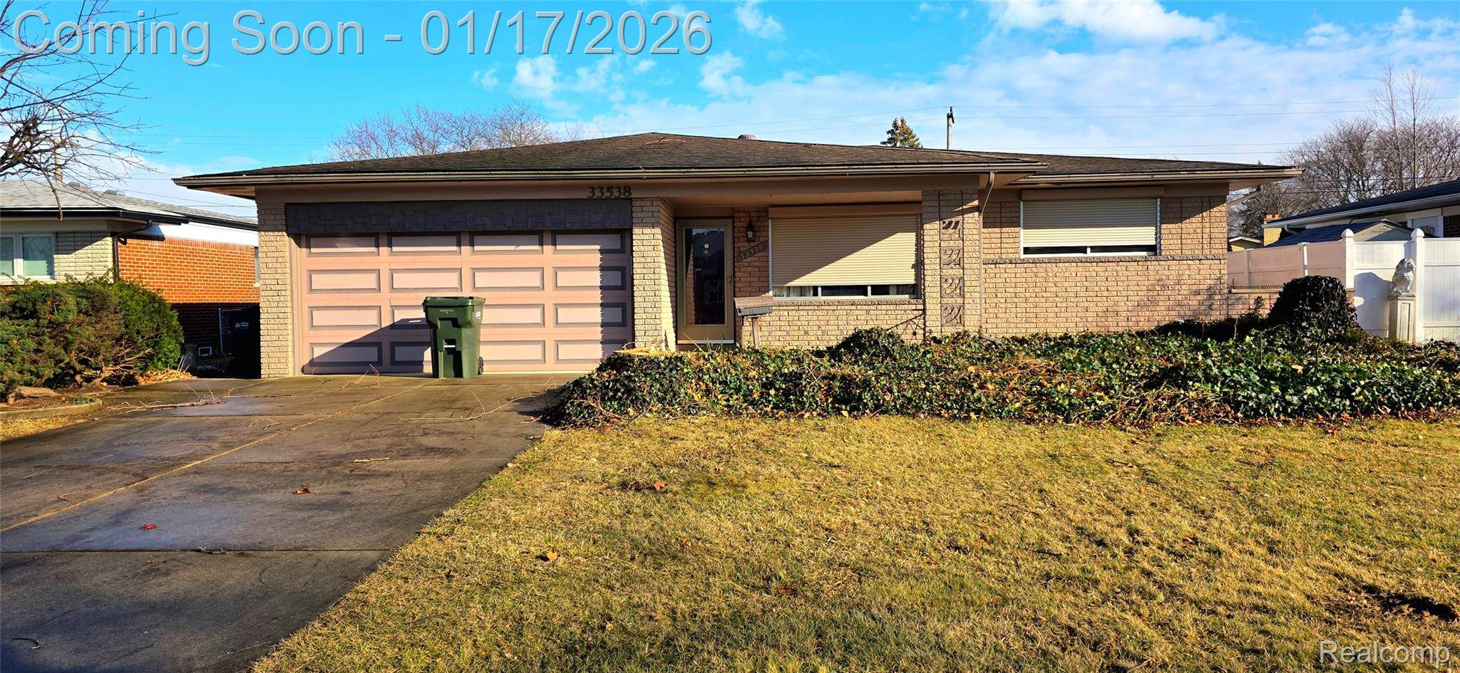 Sterling Heights, MI 48312,33538 Somerset DR