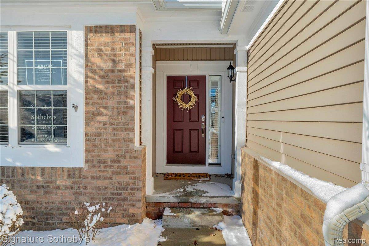 Howell, MI 48843,327 Bozeman CT