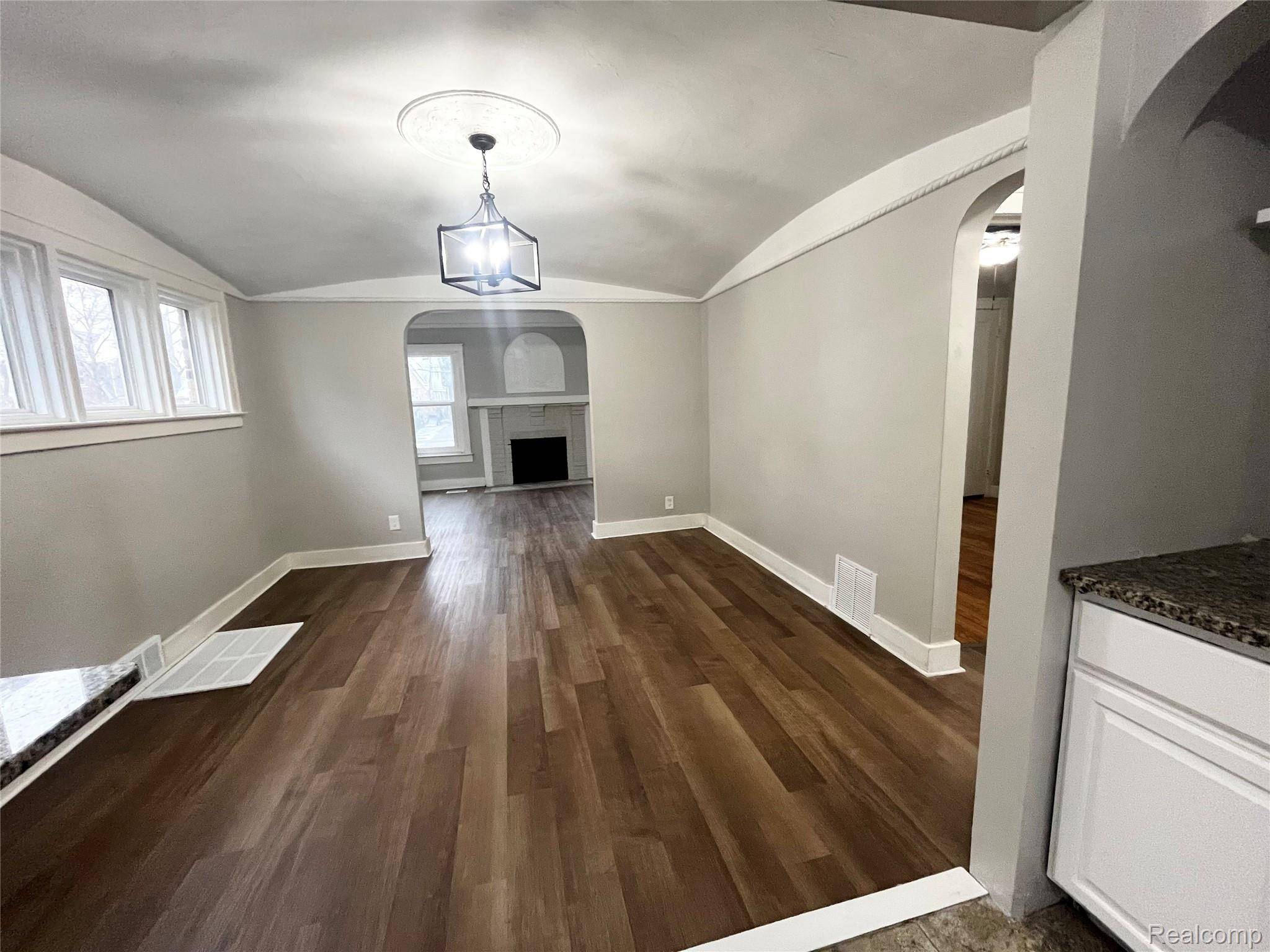 Detroit, MI 48224,5532 Kensington AVE