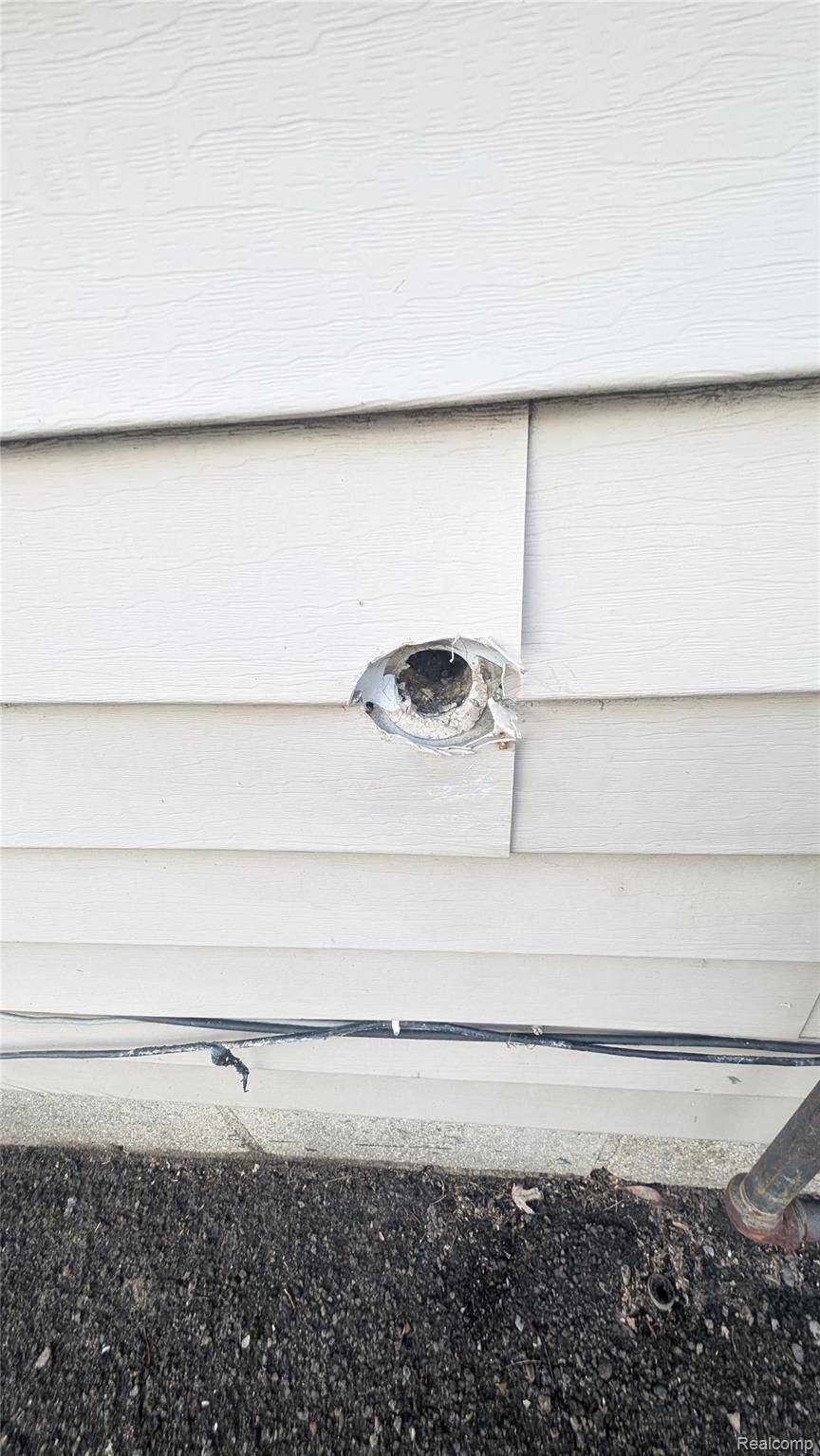 Taylor, MI 48180,6713 MCGUIRE ST