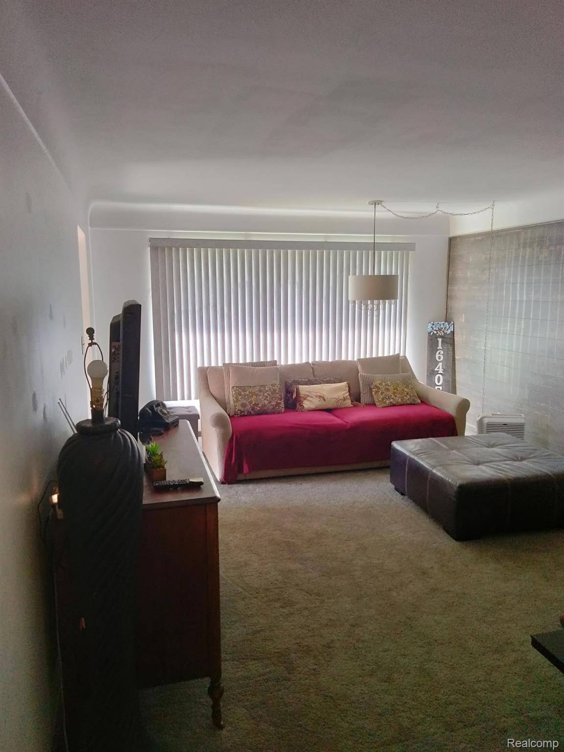 Eastpointe, MI 48021,16405 W COLLINSON AVE