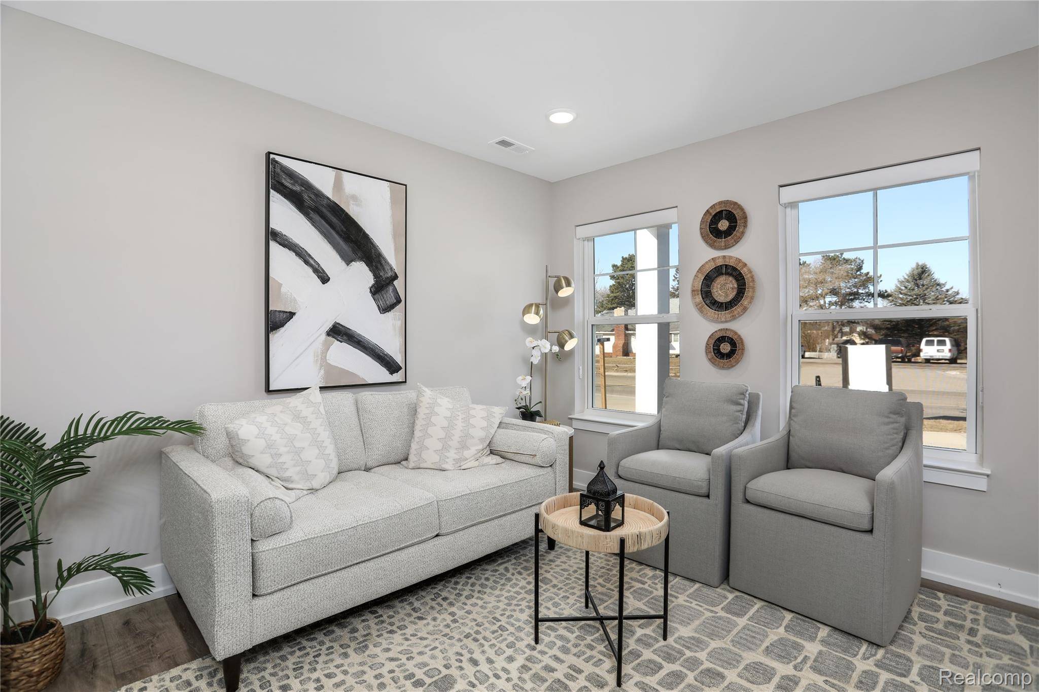 New Hudson, MI 48165,29977 Center ST