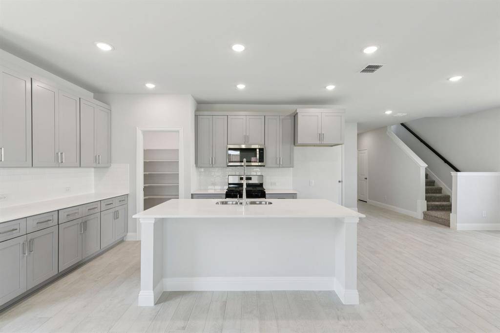 Forney, TX 75126,1718 Sicily Court