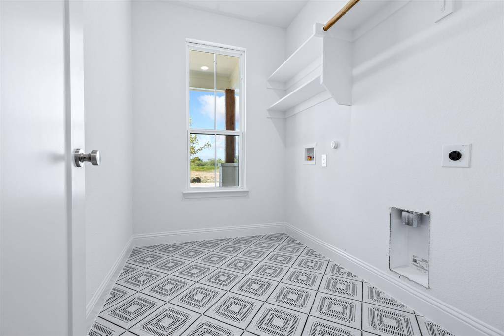 Denton, TX 76207,913 Beall Street