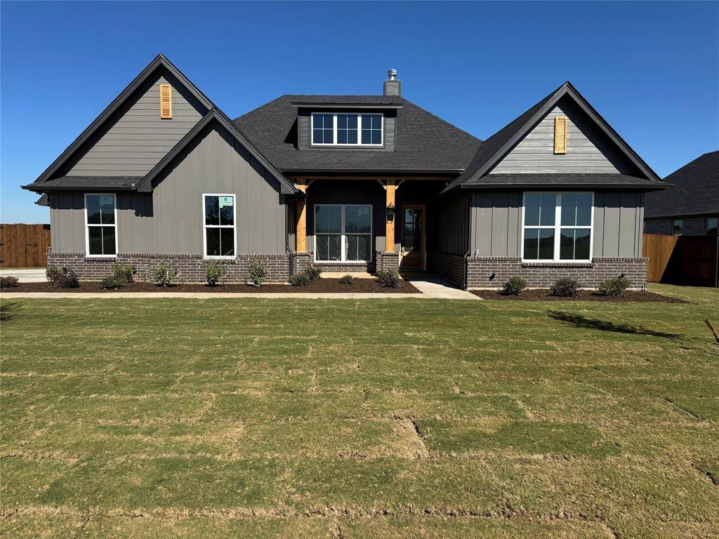 Godley, TX 76044,136 Grey Wolf