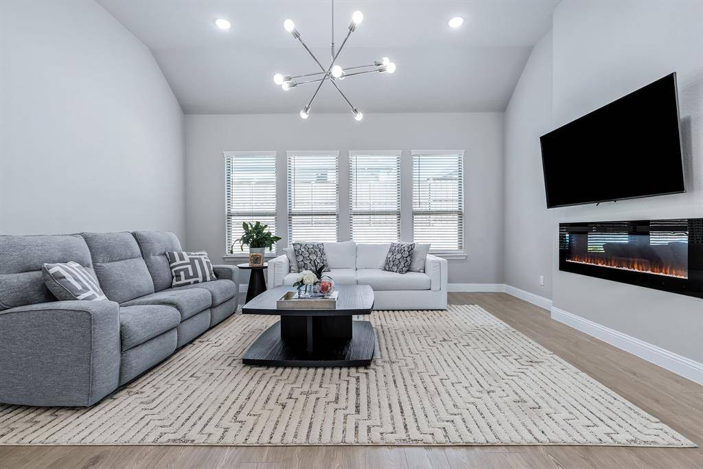 Allen, TX 75013,1302 Shorefront Drive