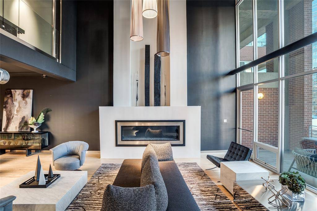 Dallas, TX 75201,2011 Cedar Springs Road #606