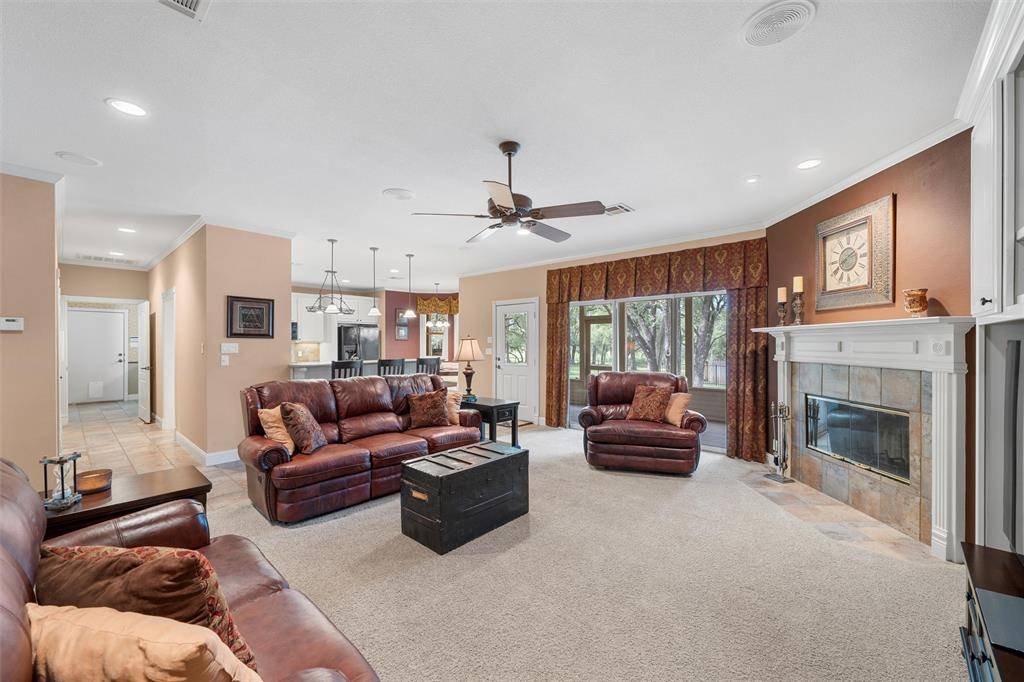 Crawford, TX 76638,190 Winding Trail