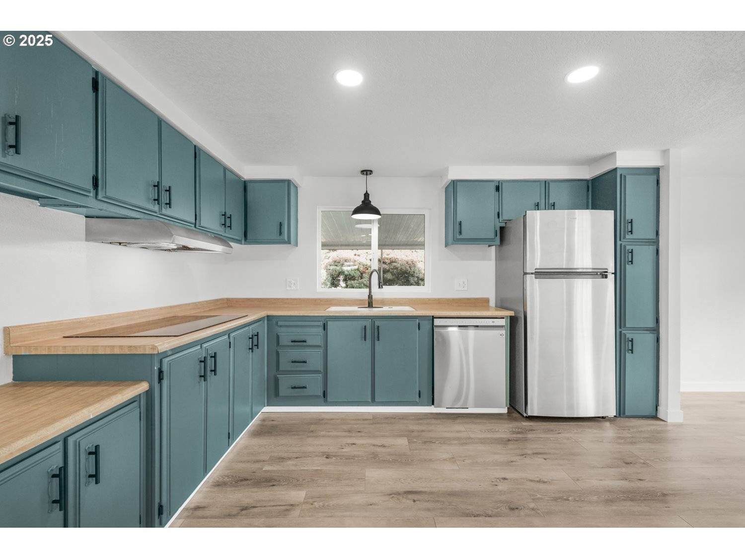 Beaverton, OR 97006,871 SW LIBERTY BELL DR #474