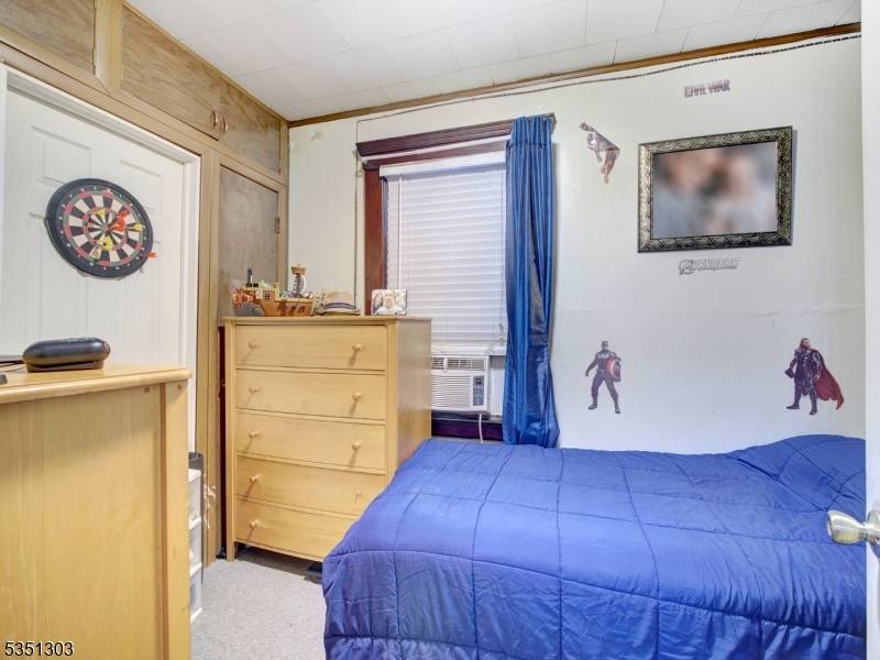 Perth Amboy City, NJ 08861,381 Keene St