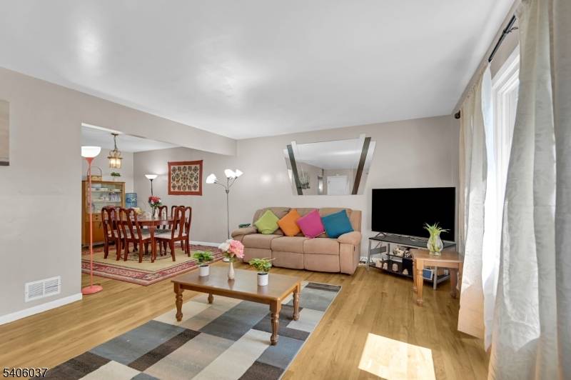 Scotch Plains Twp., NJ 07076,213 Myrtle Ave