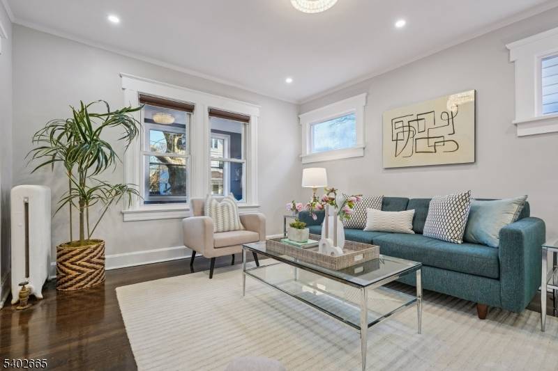 Glen Ridge Boro Twp., NJ 07028,32 Edgewood Rd