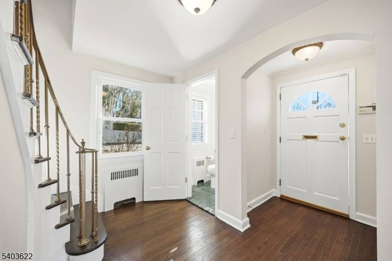 Livingston Twp., NJ 07039,34 W Lawn Rd