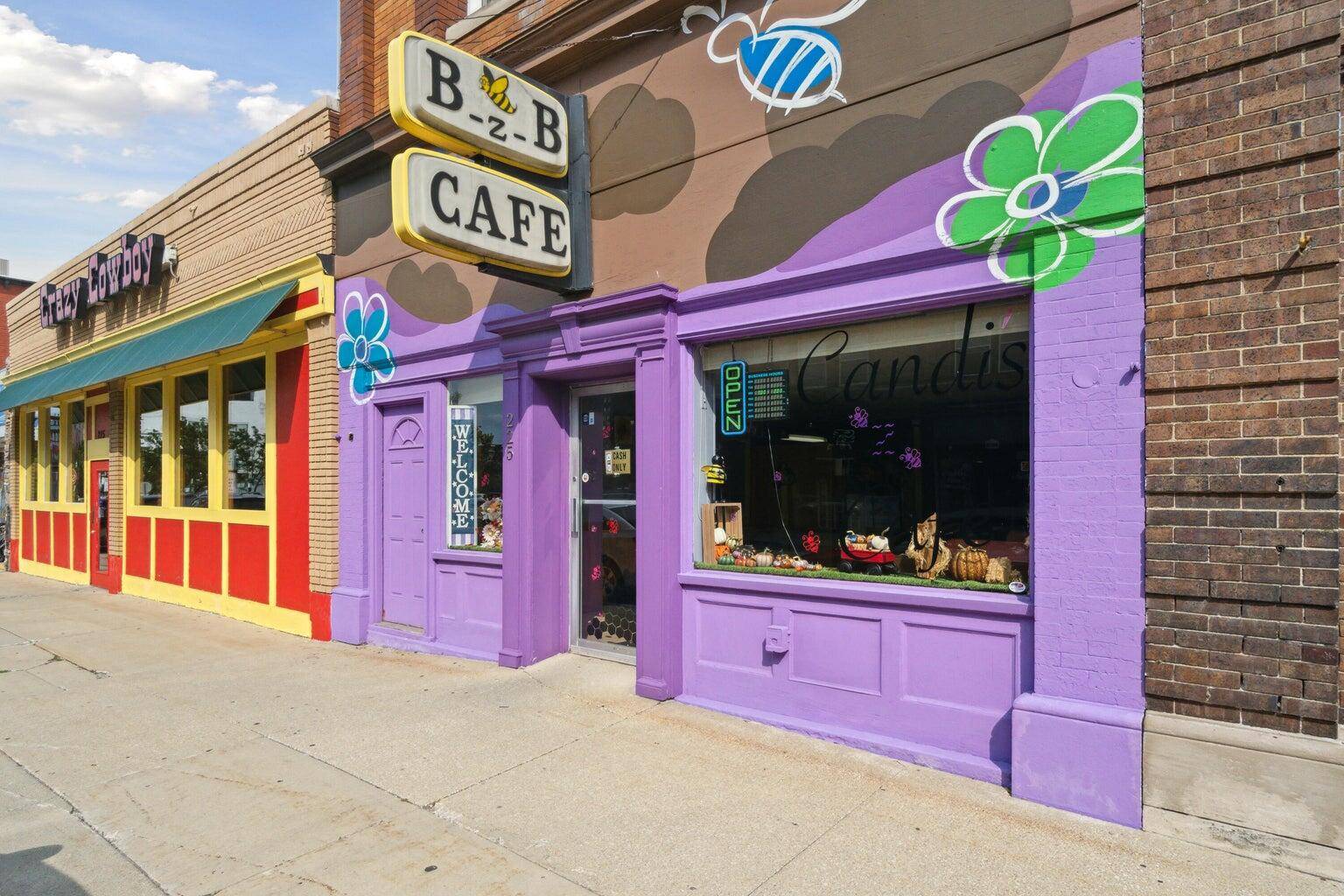 Jackson, MI 49201,223 S Mechanic ST