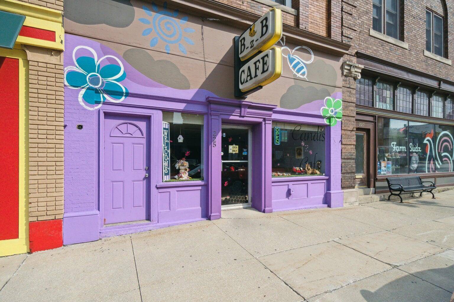 Jackson, MI 49201,223 S Mechanic ST