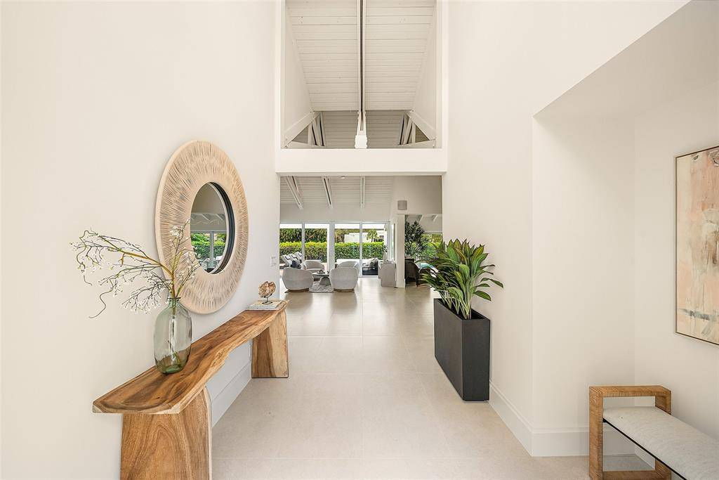 Delray Beach, FL 33445,4877 PINEVIEW CIRCLE