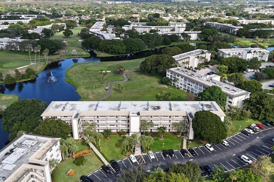 Coconut Creek, FL 33066,4701 Martinique Dr #F1