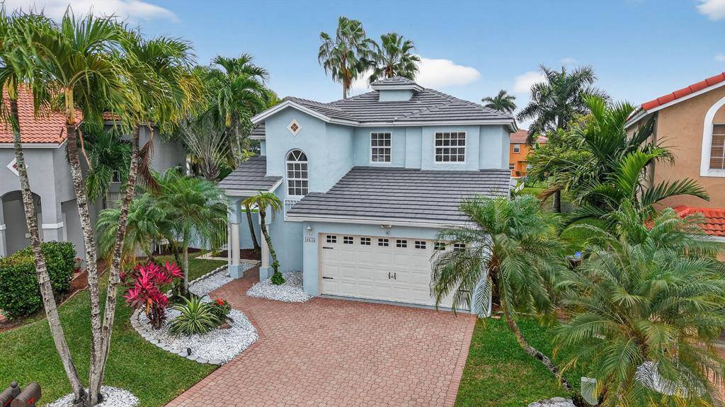 Pembroke Pines, FL 33026,10638 NW 7th St