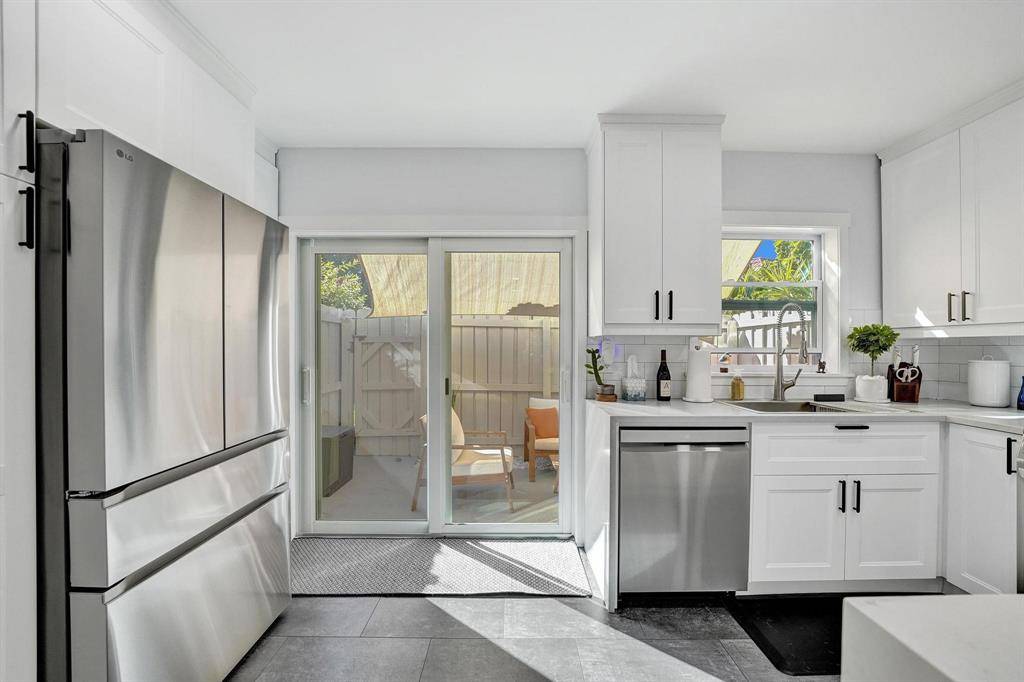 Wilton Manors, FL 33305,120 NE 20th Ct #5D