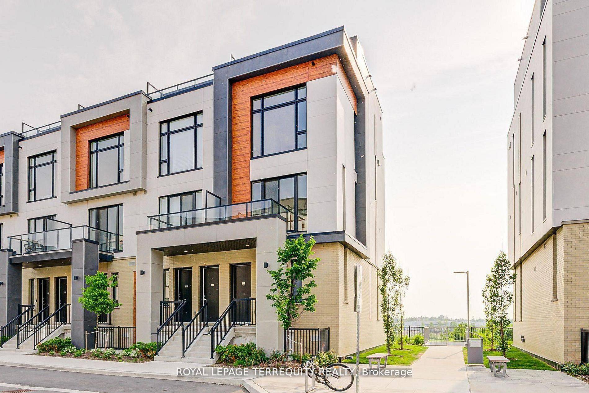 Richmond Hill, ON L4S 0N1,7 Steckley House LN #601