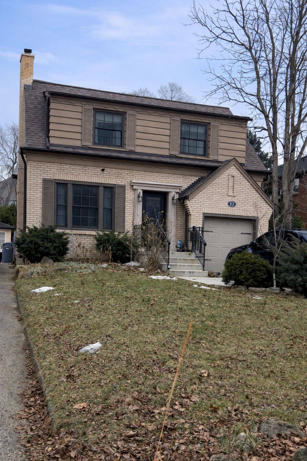 Toronto W08, ON M8X 2M9,11 Kings Lynn RD