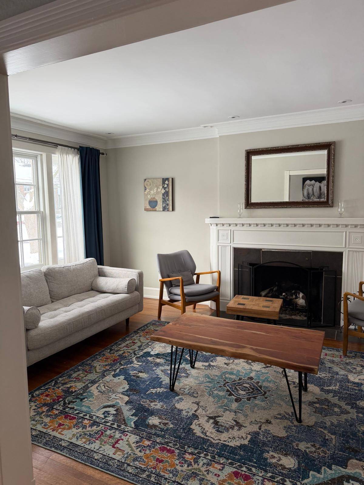 Toronto W08, ON M8X 2M9,11 Kings Lynn RD