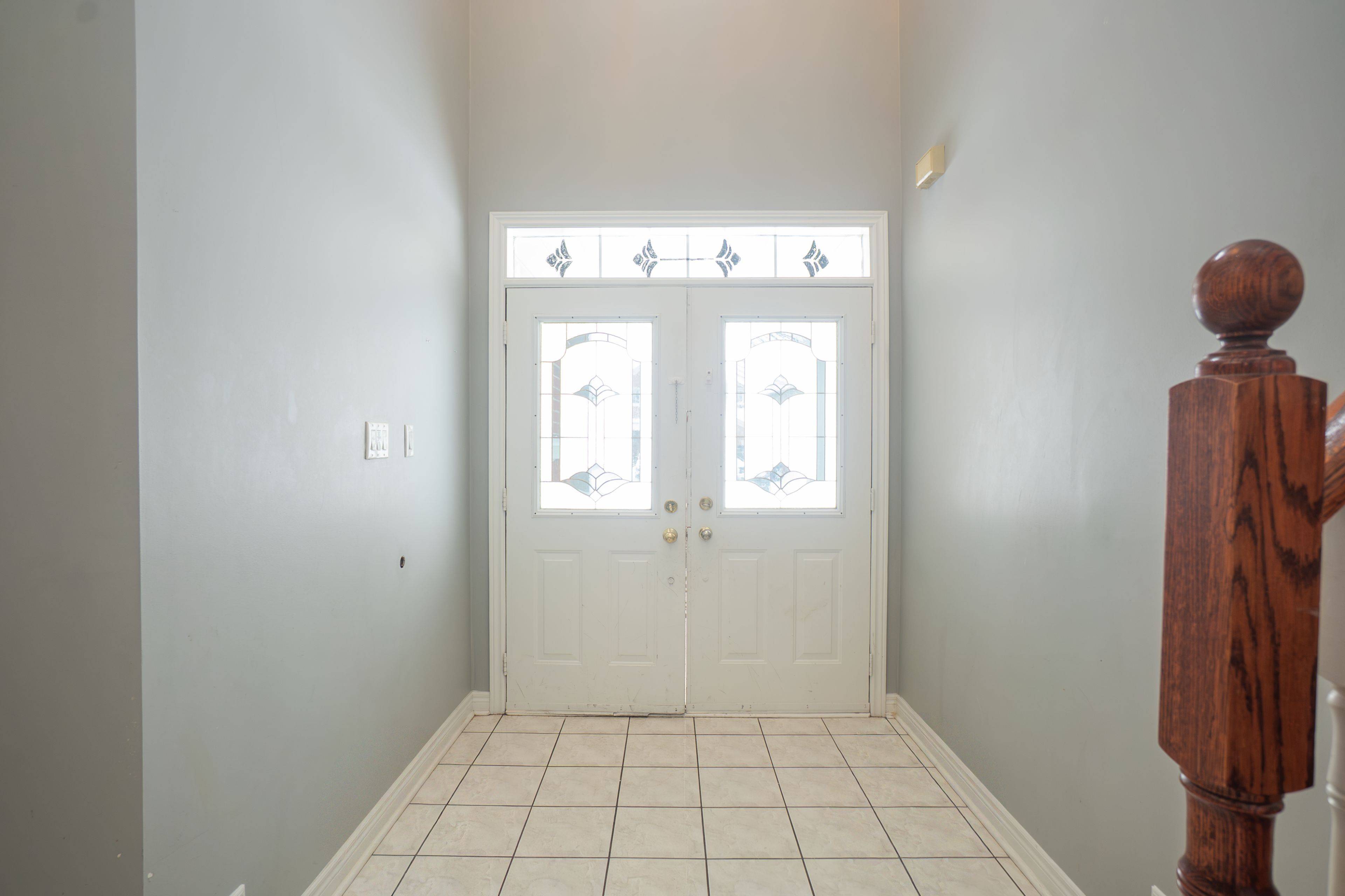 Brampton, ON L6X 4T3,9 Whitewash WAY E