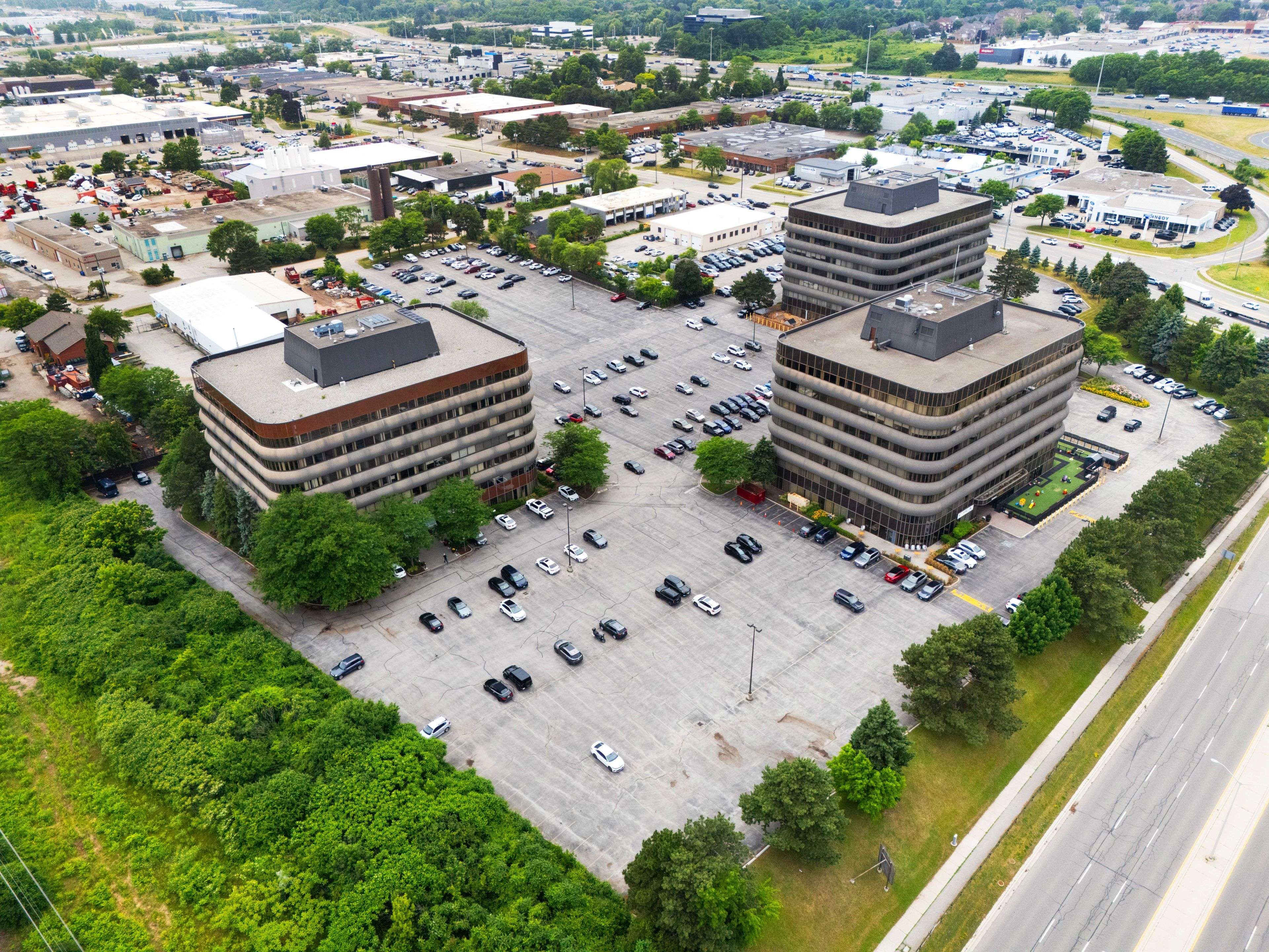 Oakville, ON L6K 3V7,700 Dorval DR #Land