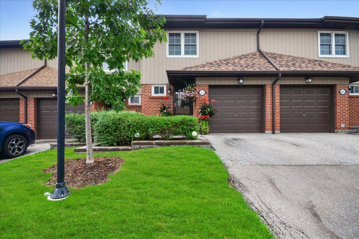 Mississauga, ON L4W 2N9,1951 Rathburn RD E #103