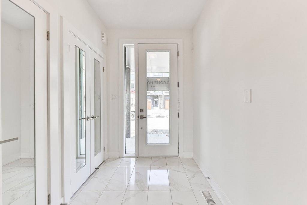 Burlington, ON L7M 2B2,2273 Turnberry RD #22