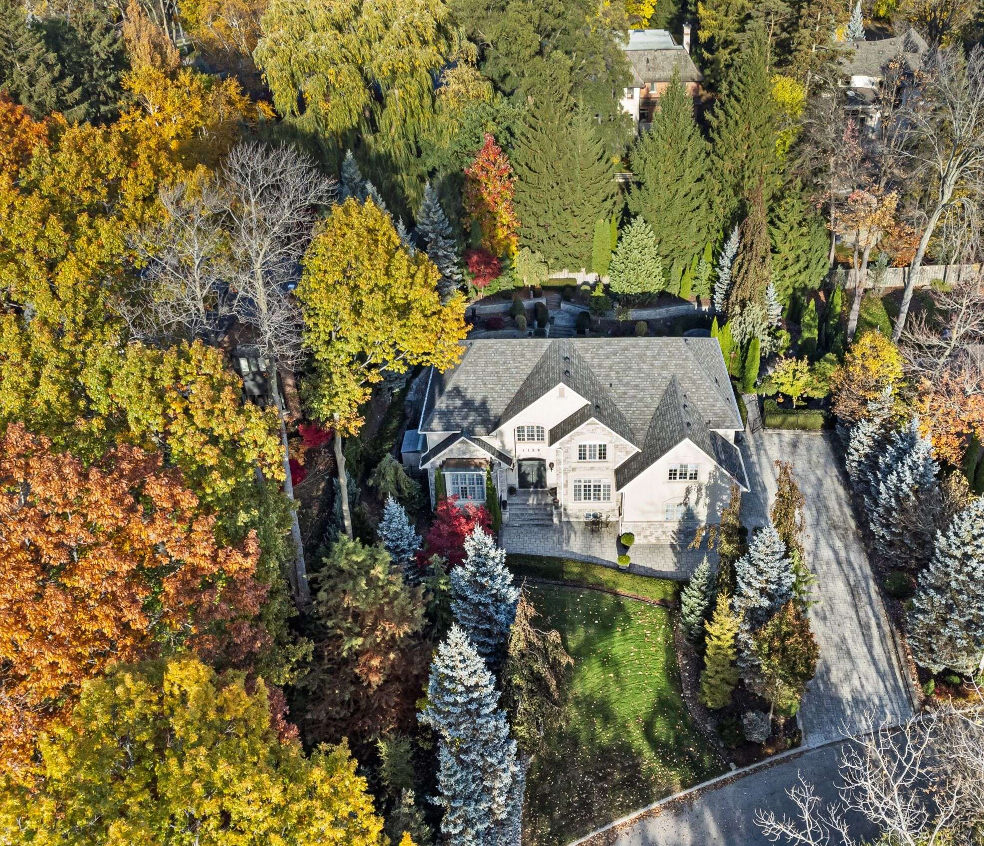 Mississauga, ON L5H 3K7,1189 Glen RD