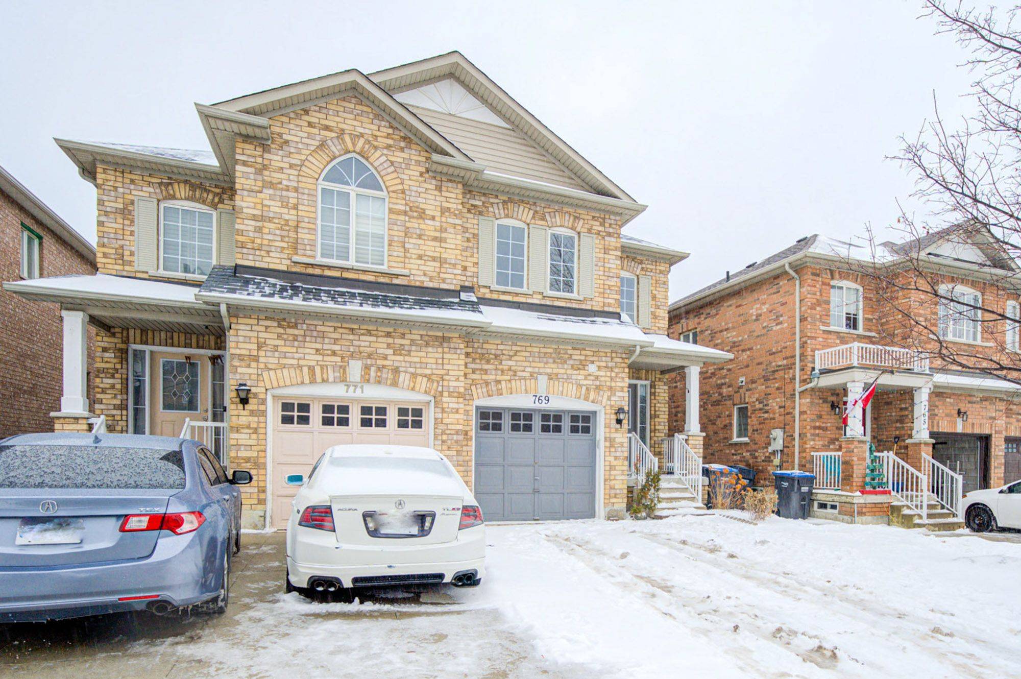 Mississauga, ON L5W 1S1,769 Fable CRES