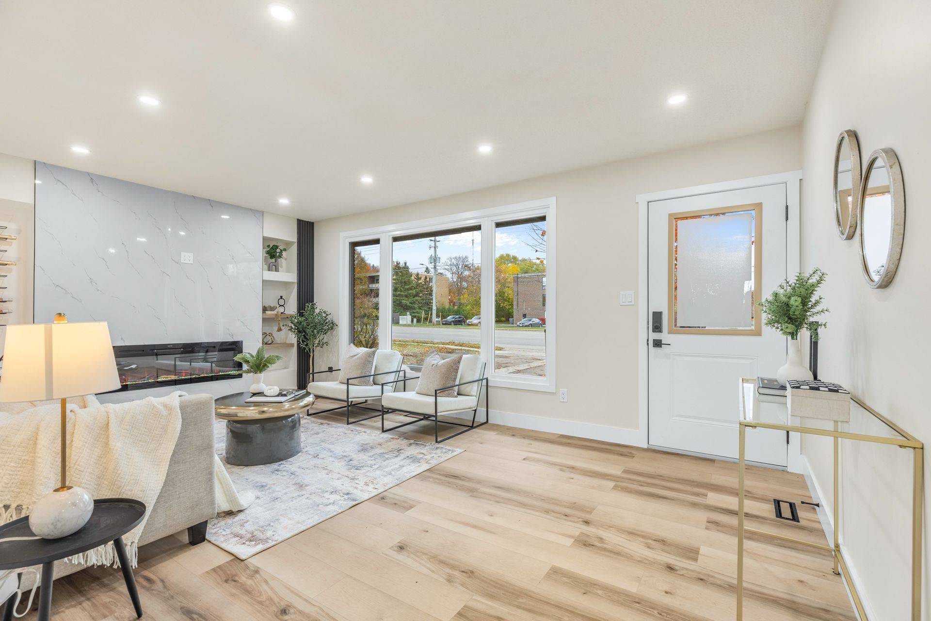 London South, ON N6J 1Y2,239 Commissioners RD W