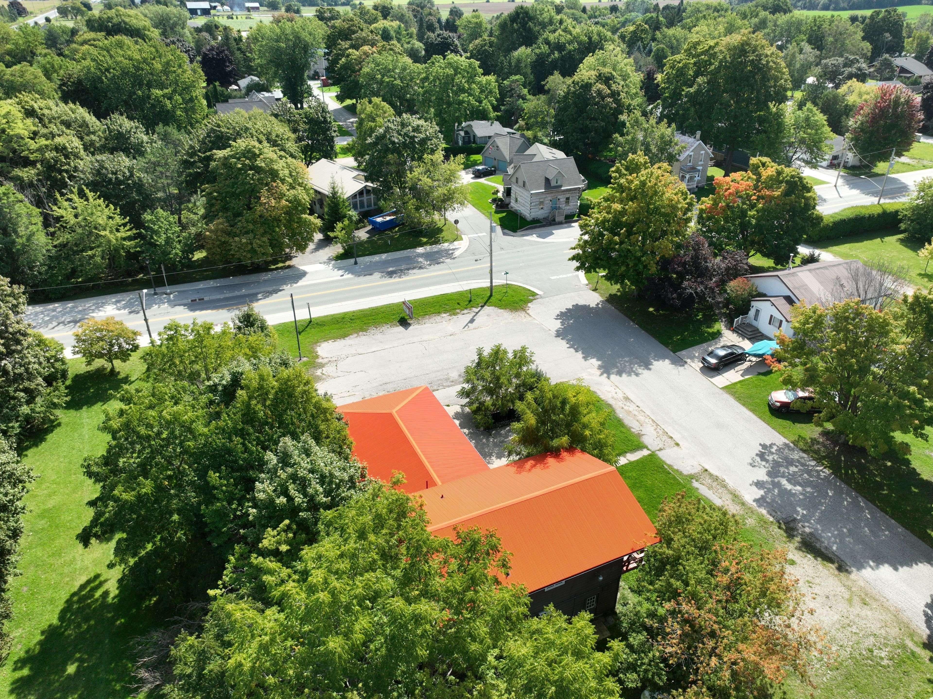 Kincardine, ON N0G 2T0,9 Mill ST