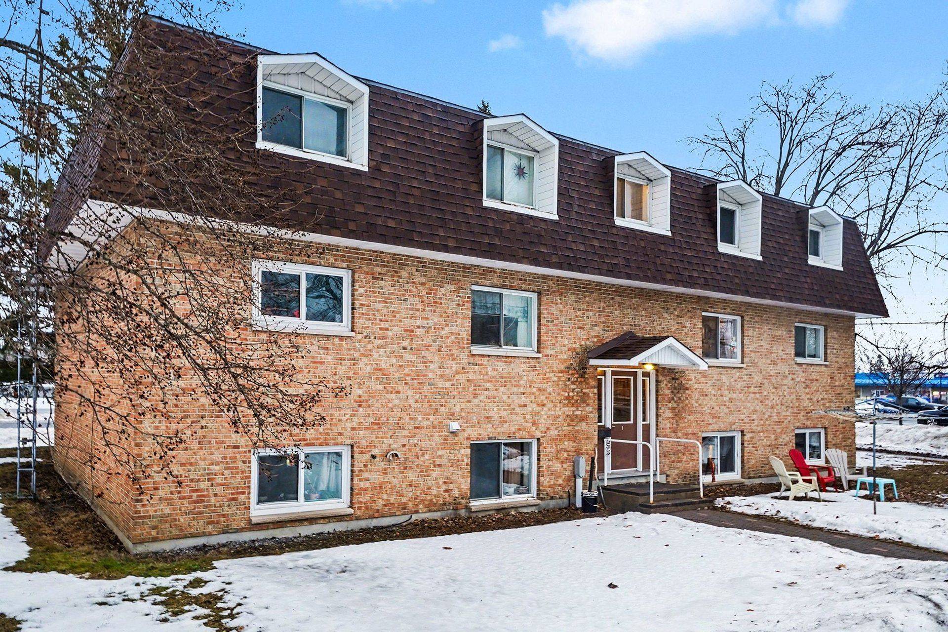 South Dundas, ON K0E 1K0,1 John ST