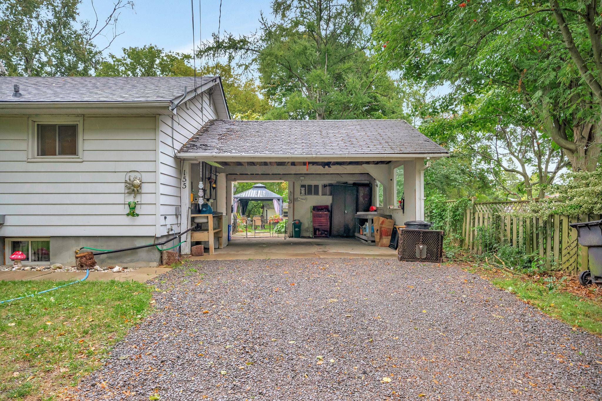 Brighton, ON K0K 1H0,155 Prince Edward ST