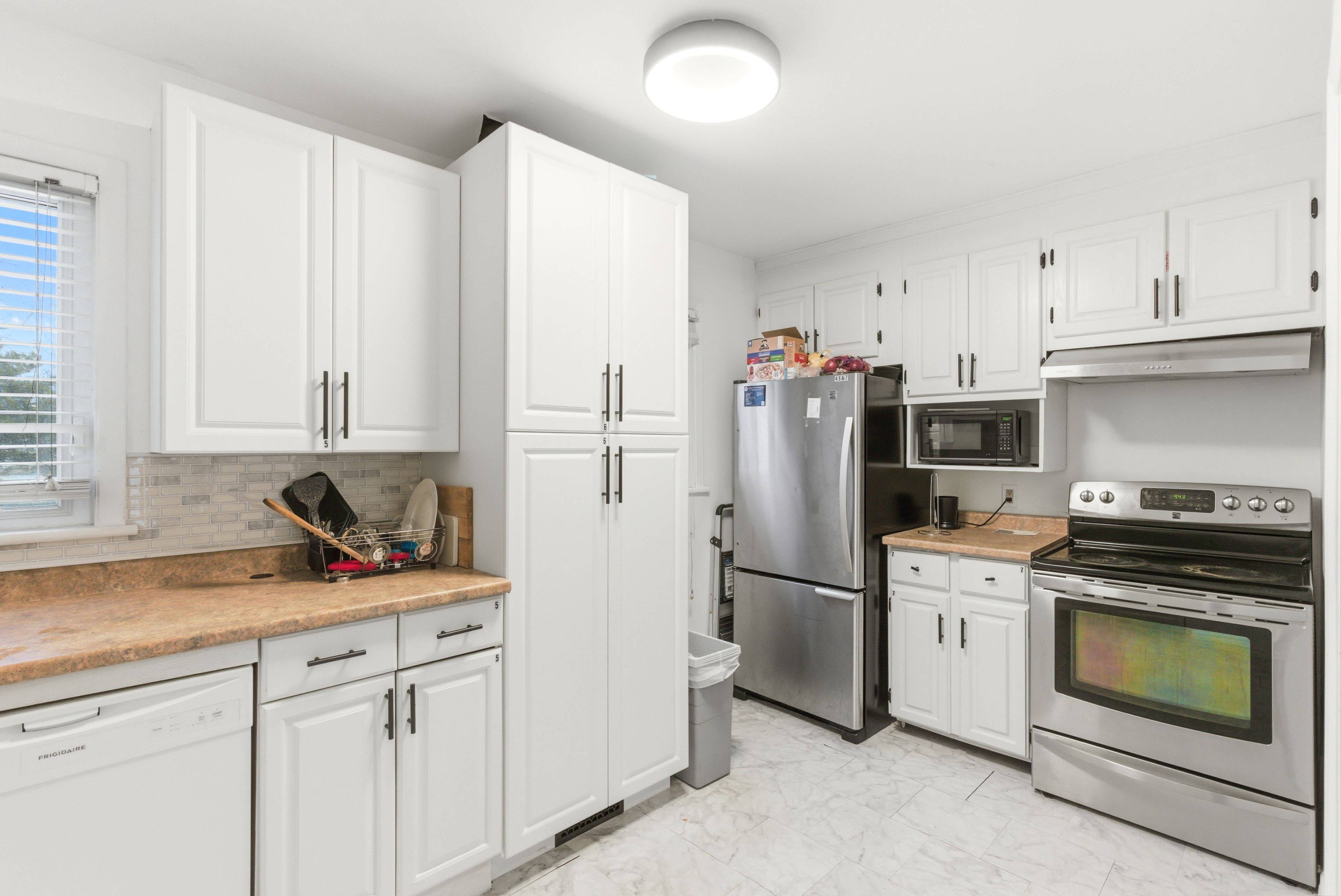 Peterborough, ON K9J 2X7,805 Morphet AVE