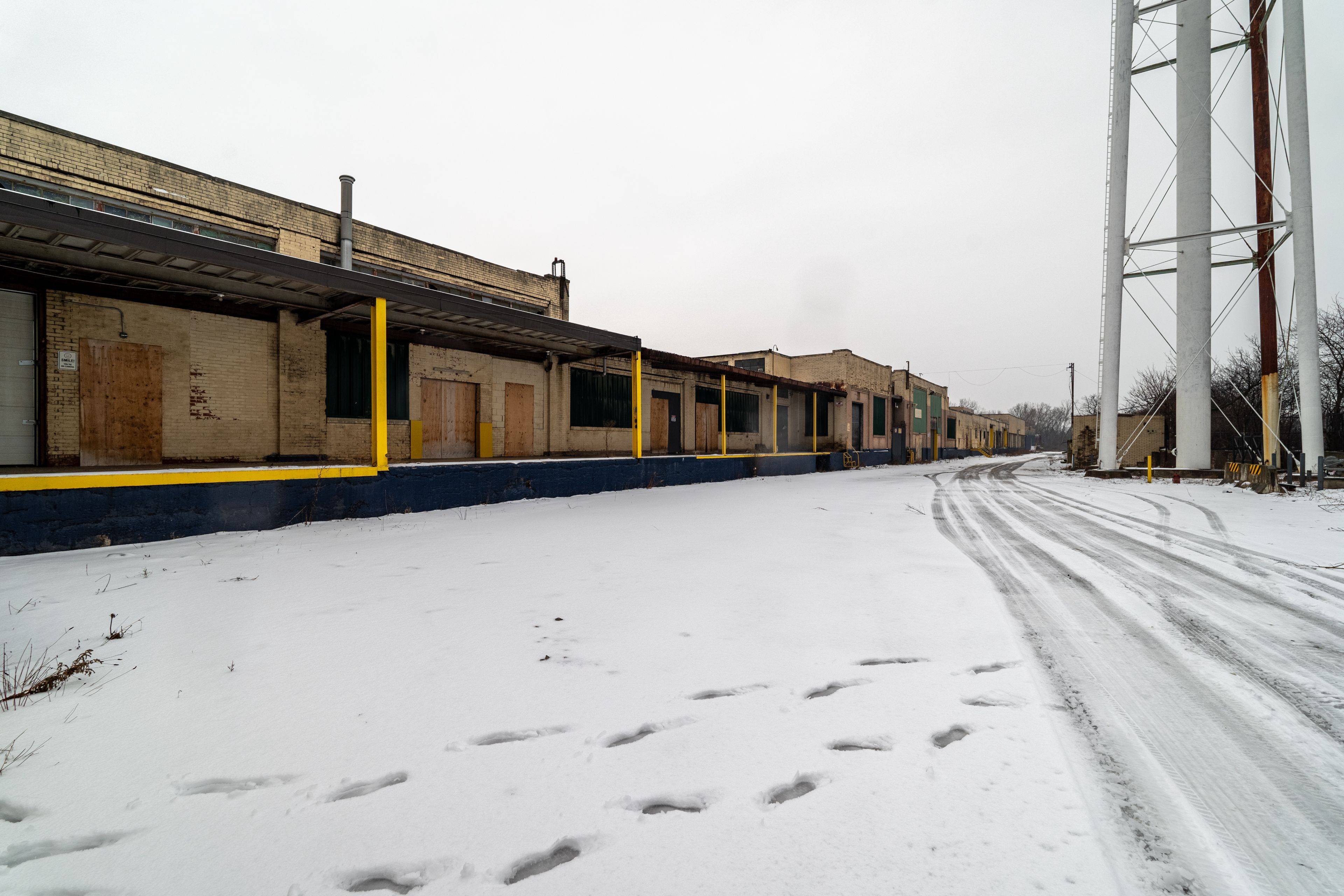 5881 Thorold Stone RD, Niagara Falls, ON L2J 1A1