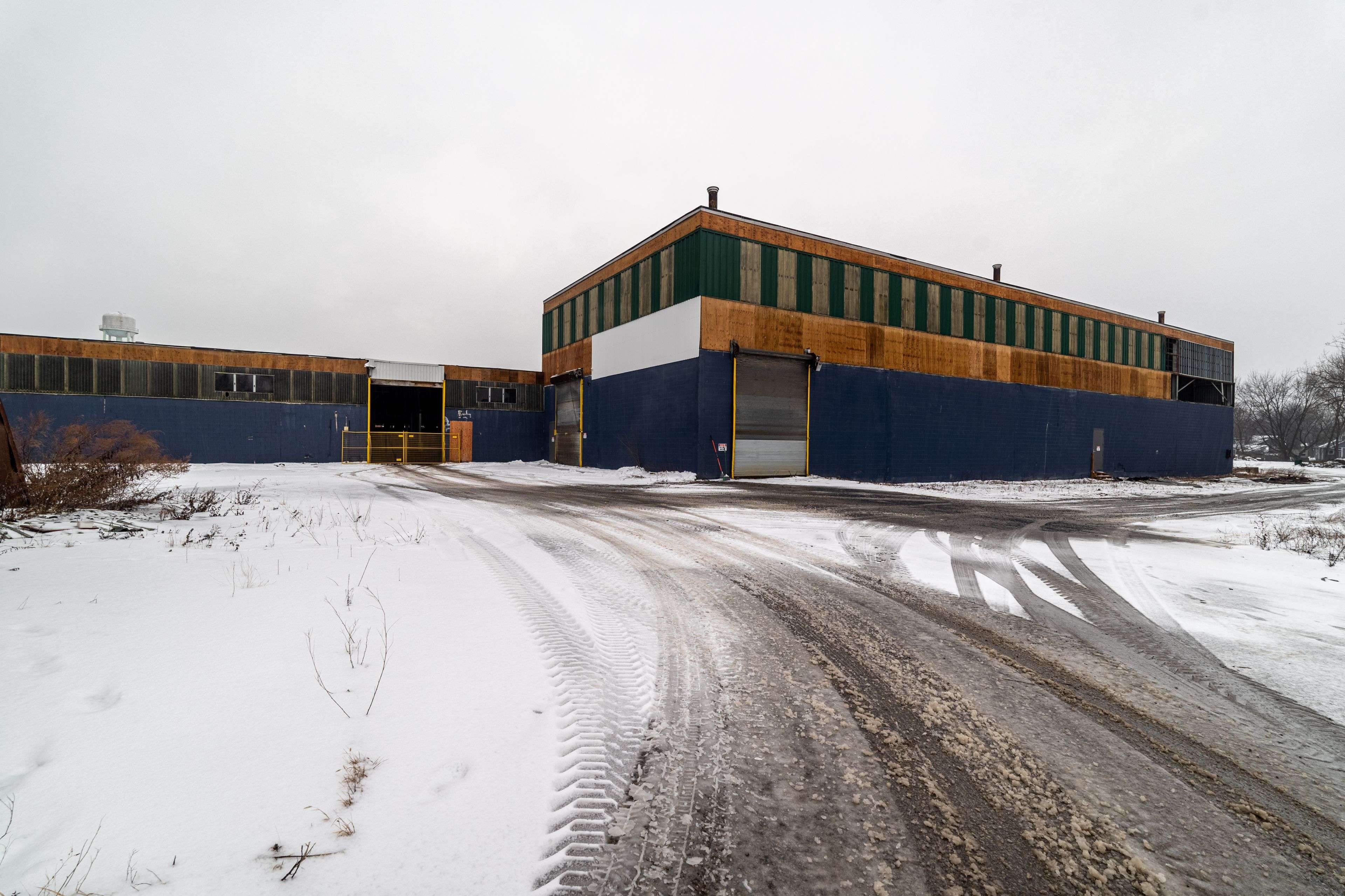 5881 Thorold Stone RD, Niagara Falls, ON L2J 1A1