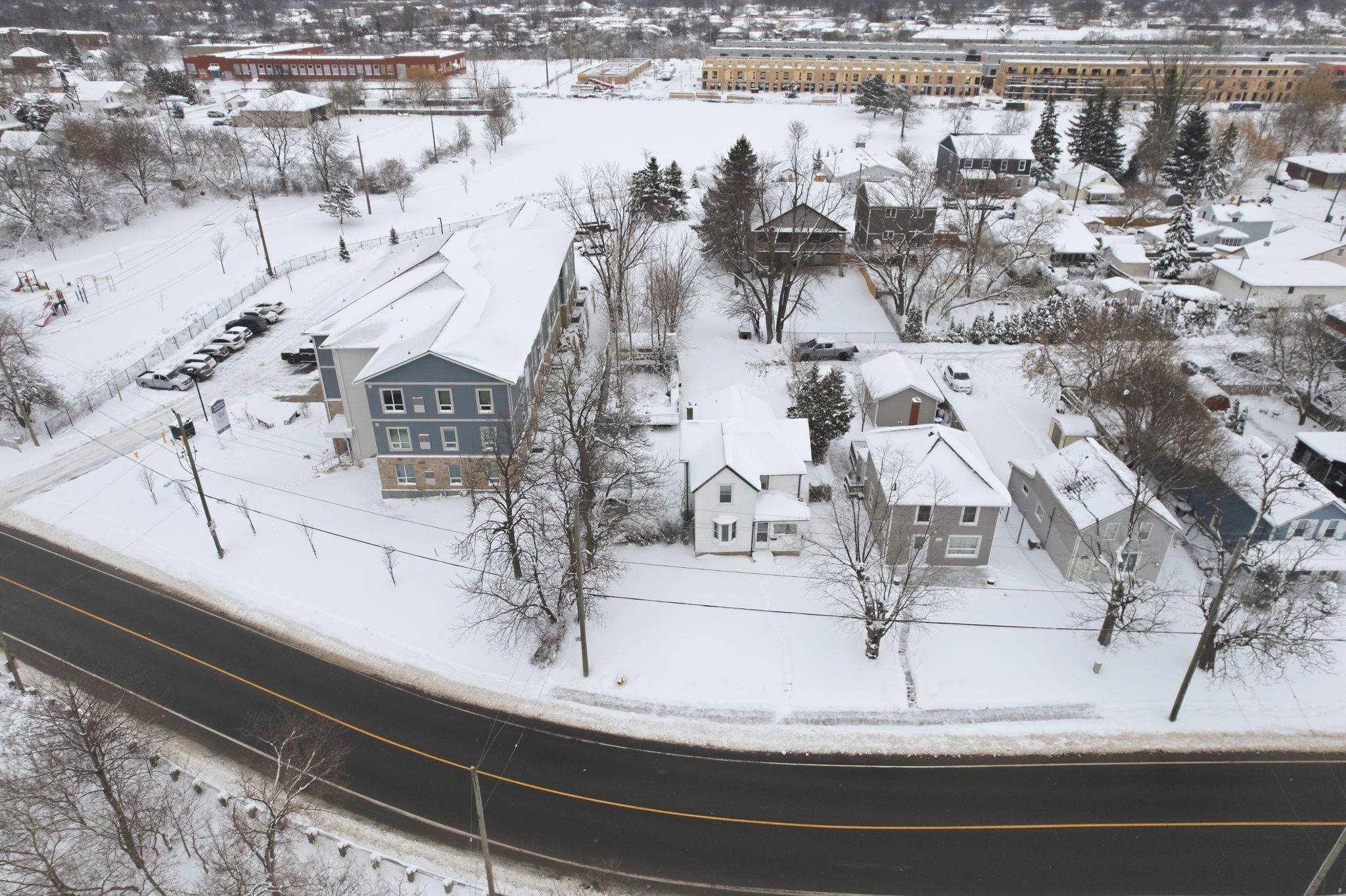 St. Catharines, ON L2P 2K9,170 Oakdale AVE