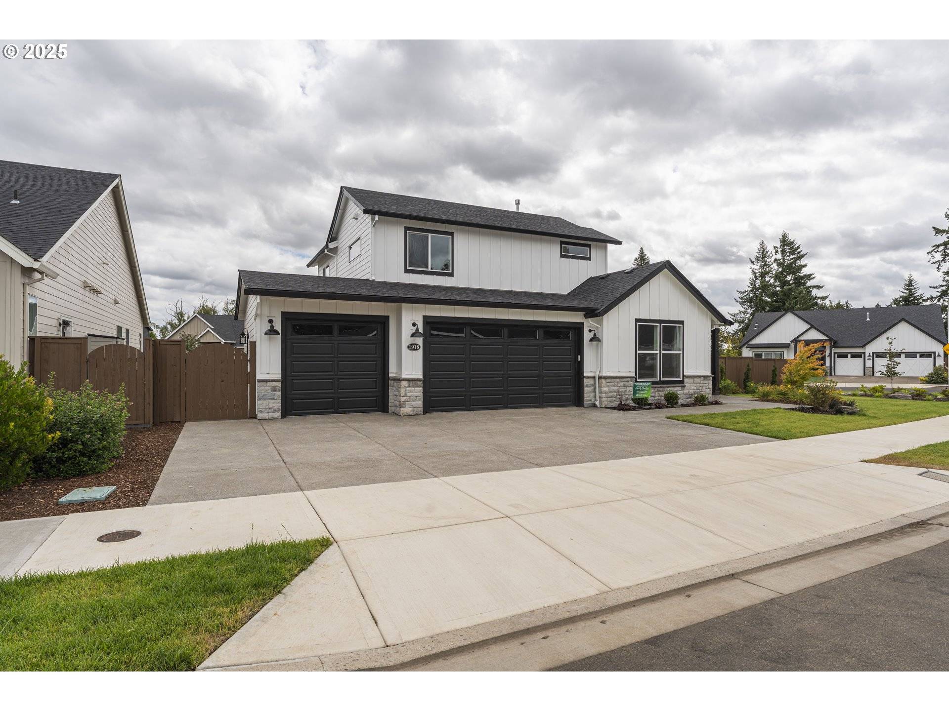 Canby, OR 97013,1918 S HOLLY ST