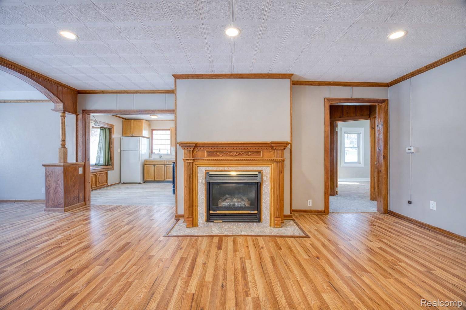 Commerce Twp, MI 48382,321 Longspur LN