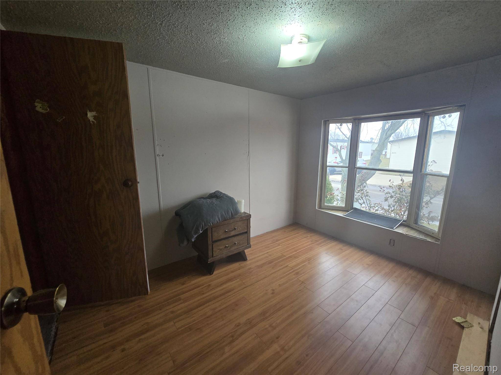 Macomb, MI 48044,46569 Cheylade