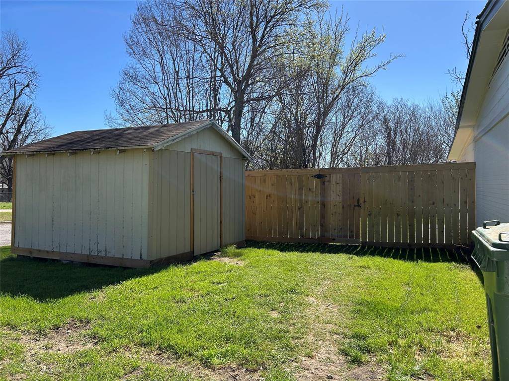 North Richland Hills, TX 76180,7908 Lazy Lane Road