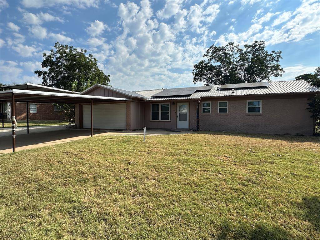Mineral Wells, TX 76067,1303 22nd Avenue