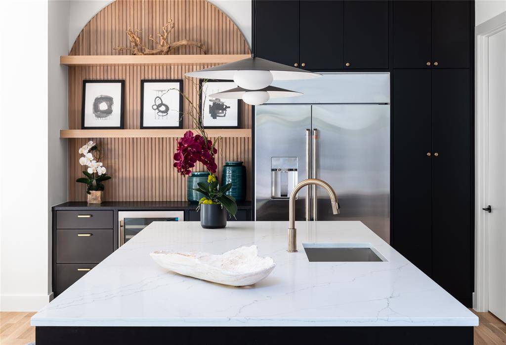 Dallas, TX 75214,6906 Clayton Avenue