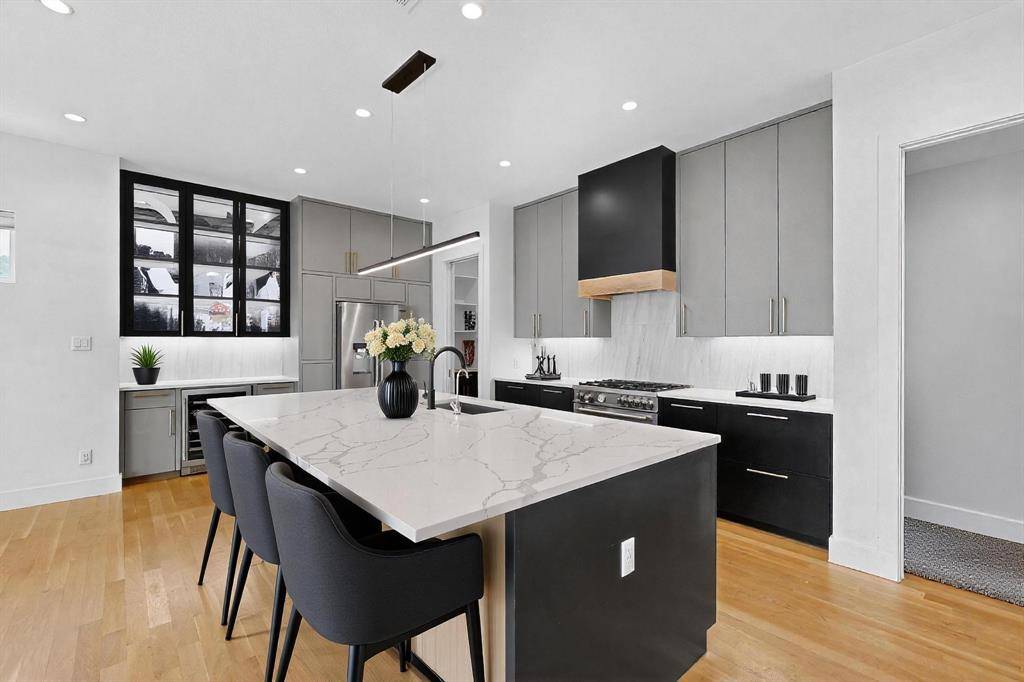 Dallas, TX 75220,3756 Seguin Drive